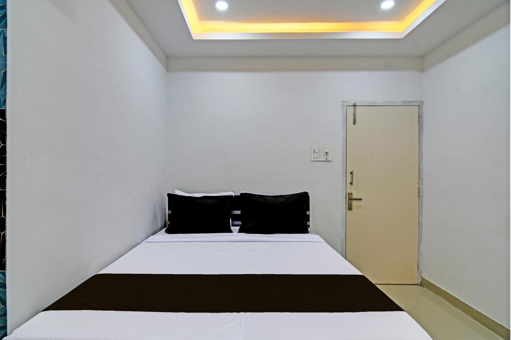 Hotel O Top 22 Calcutta Eksteriør billede
