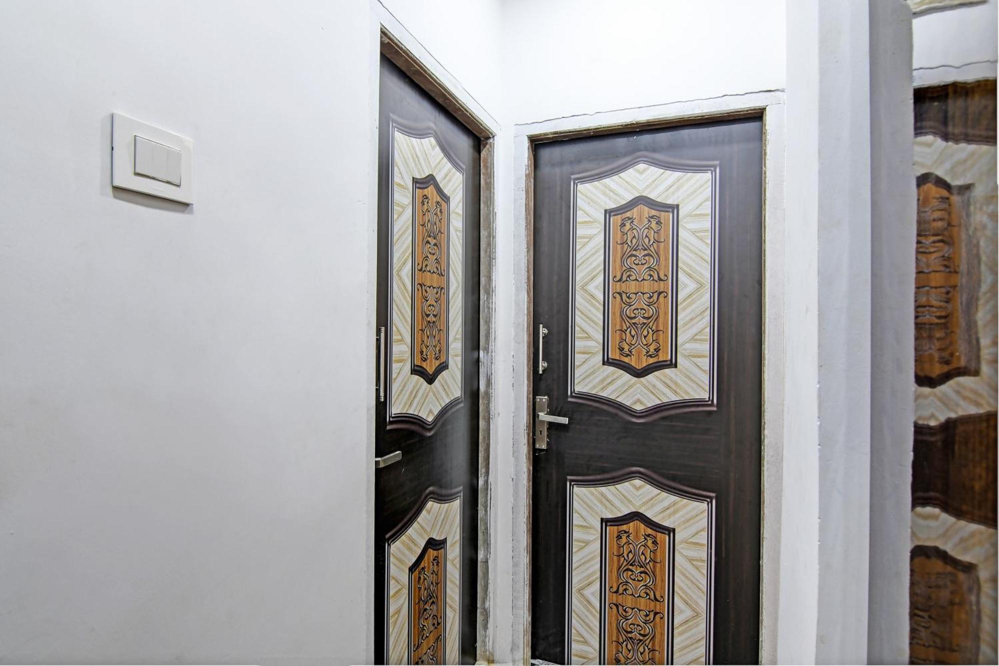 Hotel O Top 22 Calcutta Eksteriør billede